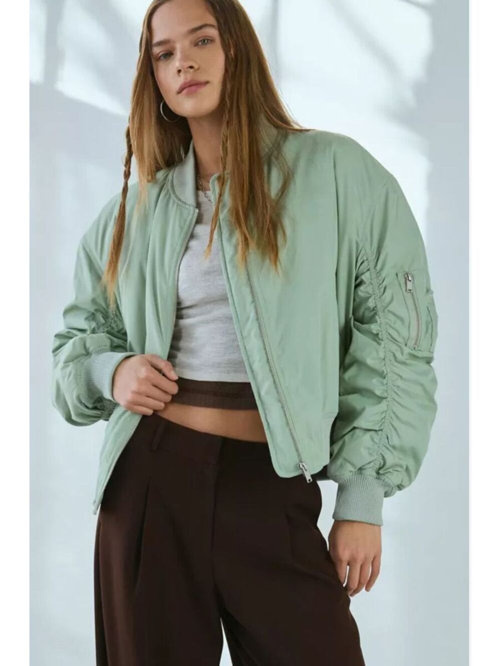 •(XL, PTP 24) NWOT URBAN OUTFITTERS BDG CHARLIE BARREL SLEEVE BOMBER JACKET